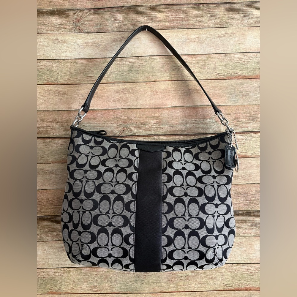 SOLD Vintage Y2K Coach Shoulder Bag